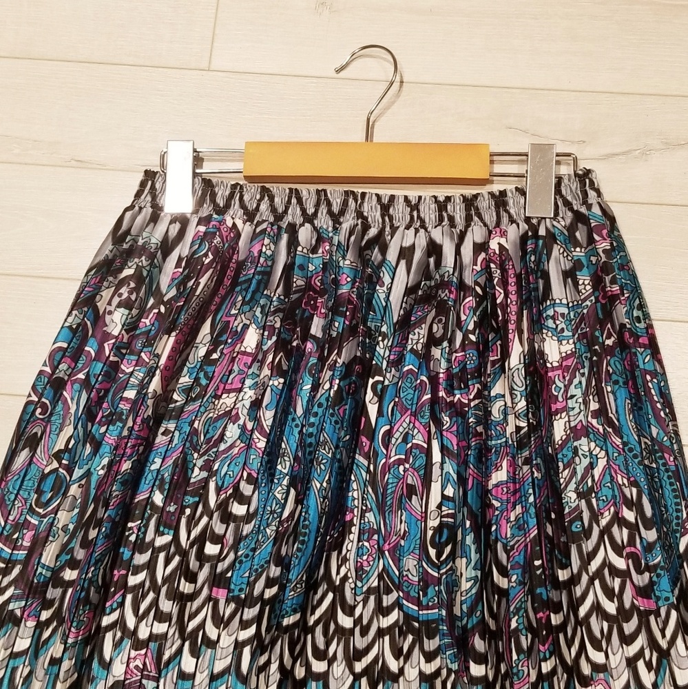 Maxi Skirt - Picture 2 of 4